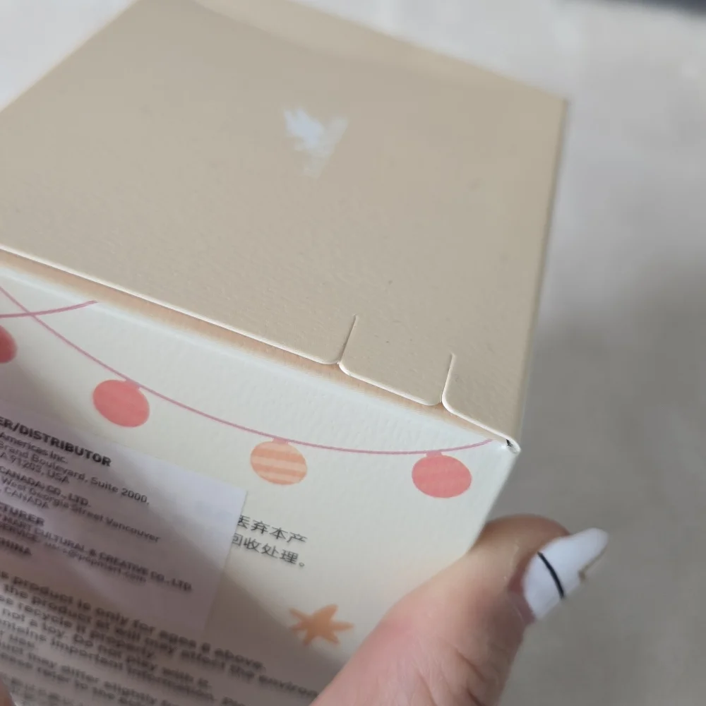 Labubu Have a Seat Sealed BNWB - Picture 3 of 5